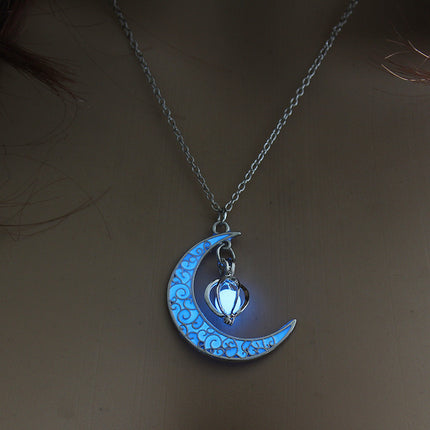 Glowing Pendant Necklaces - Hot&General Store